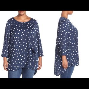 Melissa McCathy navy blue polka dot top w/pocket
